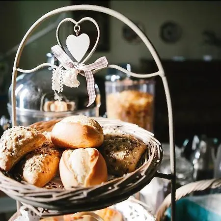 Niriides Apartahotel