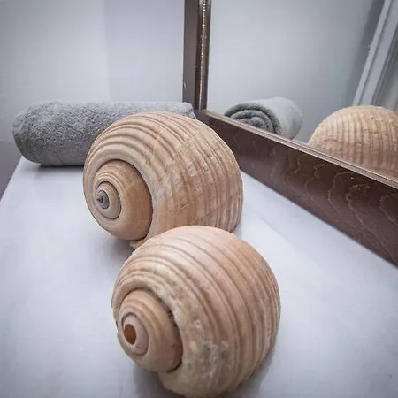 Niriides Apartahotel 3*