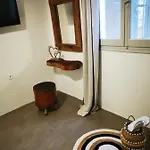 Niriides Lejlighedshotel Simi