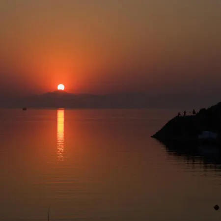 Niriides Hotel Apartments 3* Symi