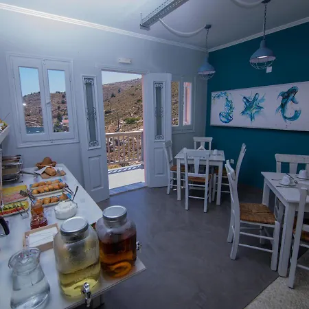 Niriides Hotel Apartments 3*