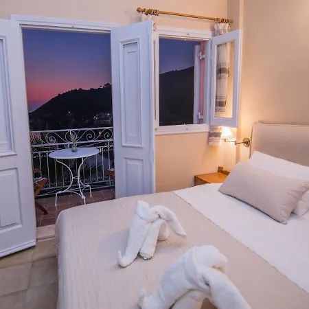 Niriides Hotel Apartments