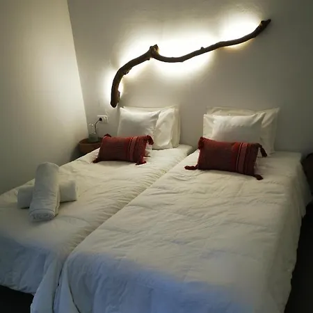 Niriides Hotel Apartments