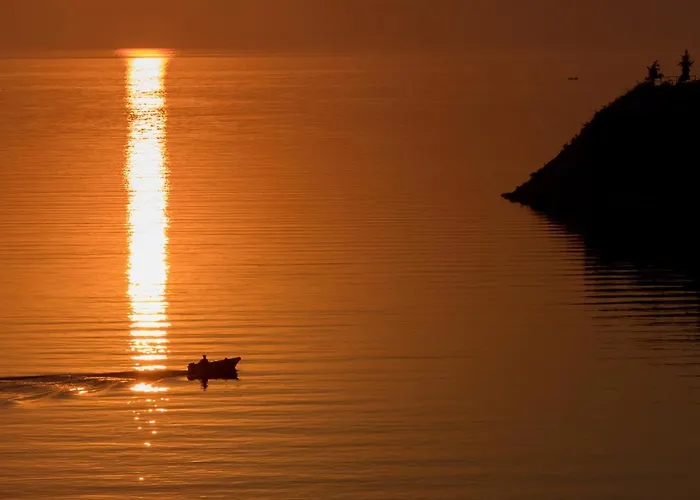 Niriides Hotel Apartments Aparthotel 3*