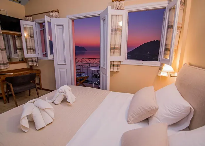 Niriides Lejlighedshotel Simi