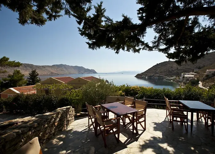 Niriides Lejlighedshotel Simi